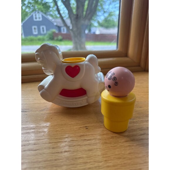 Vintage Fisher Price Rocking Horse & Little People Baby Figure 1029 1989 Collect - Picture 6 of 7